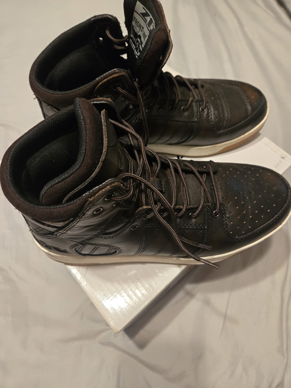 Mens Sz10.5 FRONTLINE LEATHER BOOTS NEVER WORN STILL IN OG BOX (Motorcycle Boot)